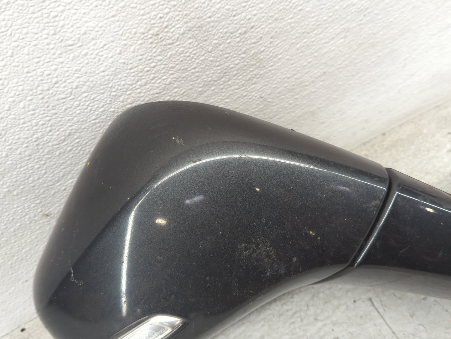 2017-2020 Buick Encore Passenger Side View Mirror - Right Door Mirror OEM Used - Oemusedautoparts1.com