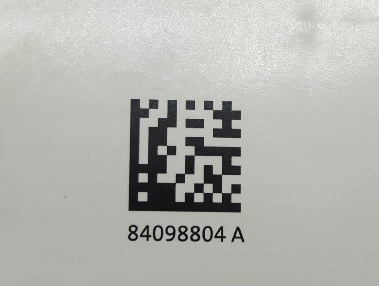 2018 Buick Encore Owners Manual Book Guide P/N:84098804 OEM Used Auto Parts - Oemusedautoparts1.com