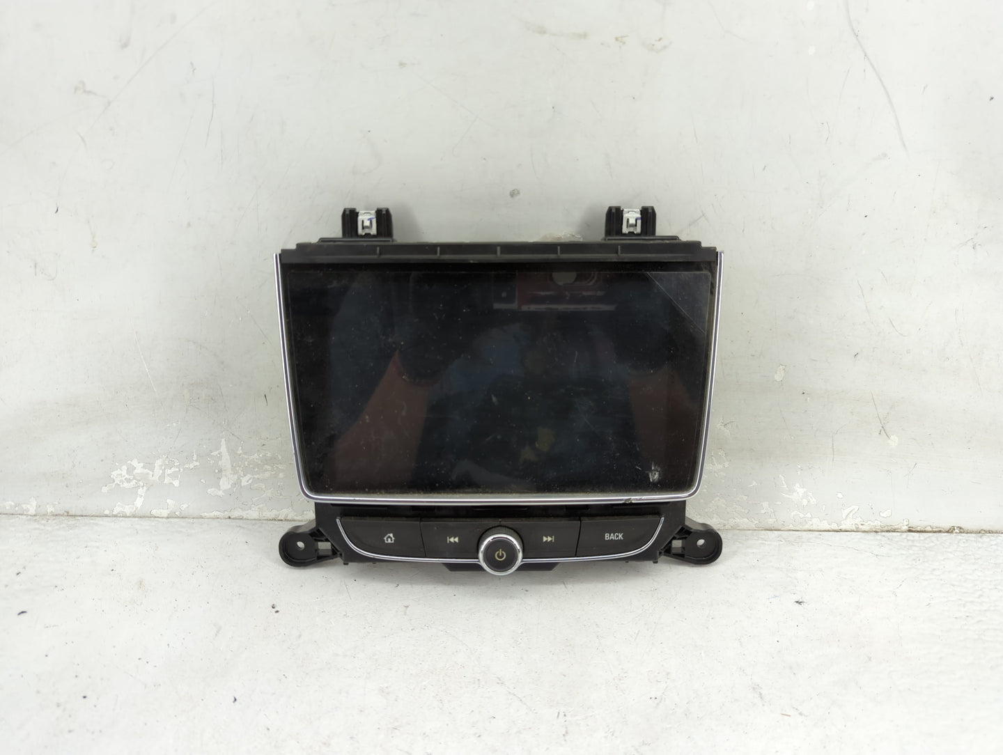 2017-2021 Buick Encore Radio Control Panel 1464753 - Oemusedautoparts1.com