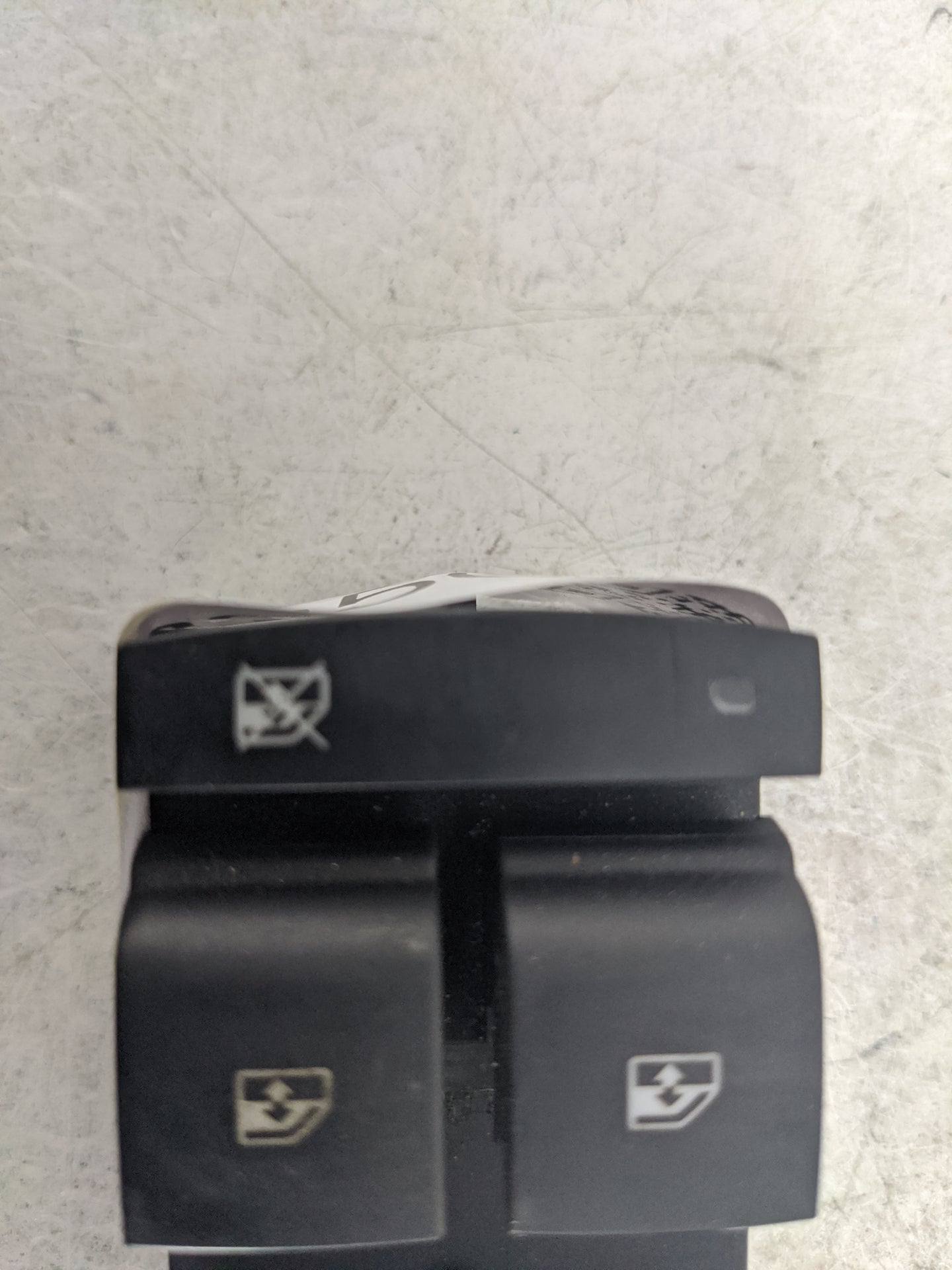 2017-2020 Buick Encore Master Power Window Switch Replacement Driver Side Left P/N:22915128 Fits Fits 2017 2018 2019 2020 OE