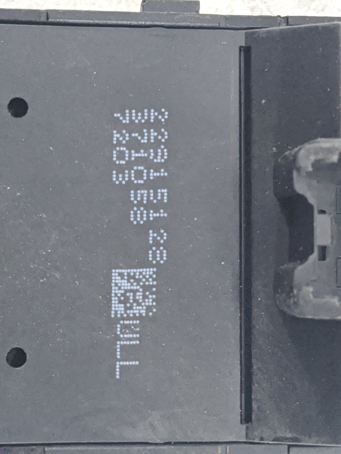 2017-2020 Buick Encore Master Power Window Switch Replacement Driver Side Left P/N:22915128 Fits Fits 2017 2018 2019 2020 OE