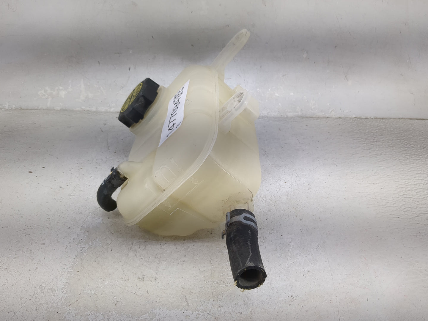 2013-2021 Buick Encore Radiator Coolant Overflow Expansion Tank Bottle 1477094 - Oemusedautoparts1.com