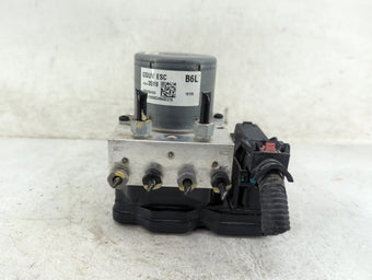 compare product 2017-2021 Buick Encore Anti-Lock Brake ABS Pump Module Actuator OEM P/N:42643519 688250455 Fits Fits 2017 2018 2019 2020 2021 OEM Used Auto Parts