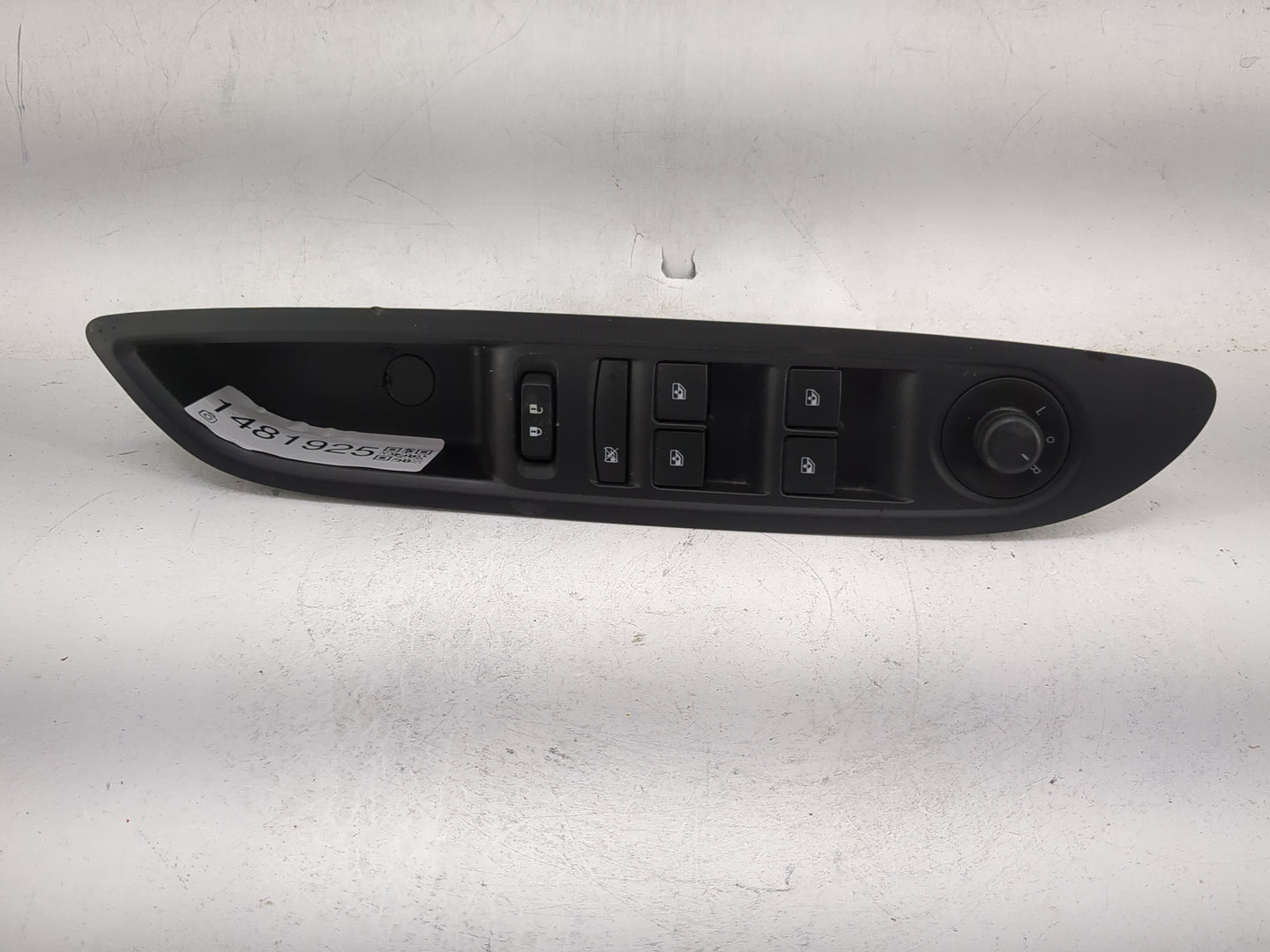 2017-2020 Buick Encore Master Power Window Switch Replacement Driver Side Left P/N:95025518-600R Fits Fits 2017 2018 2019 20