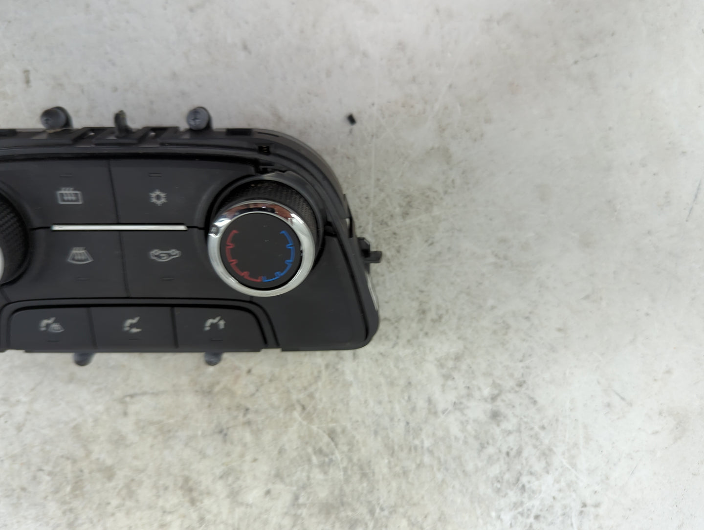 2017-2021 Buick Encore Climate Control Module Temperature AC/Heater Replacement P/N:A2C11580001 39081561 Fits OEM Used Auto 
