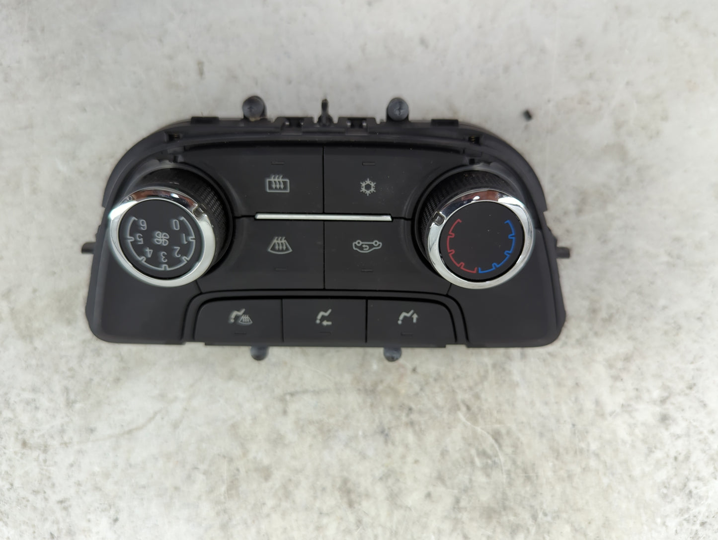 2017-2021 Buick Encore Climate Control Module Temperature AC/Heater Replacement P/N:A2C11580001 39081561 Fits OEM Used Auto 