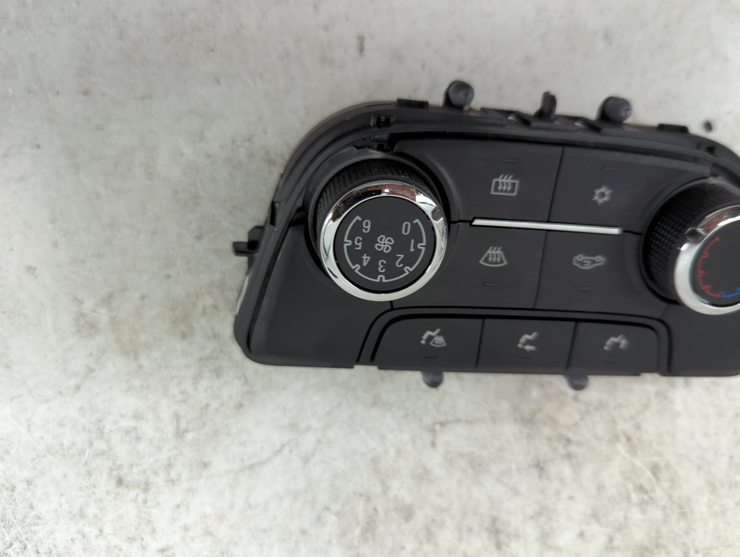 2017-2021 Buick Encore Climate Control Module Temperature AC/Heater Replacement P/N:A2C11580001 39081561 Fits OEM Used Auto 