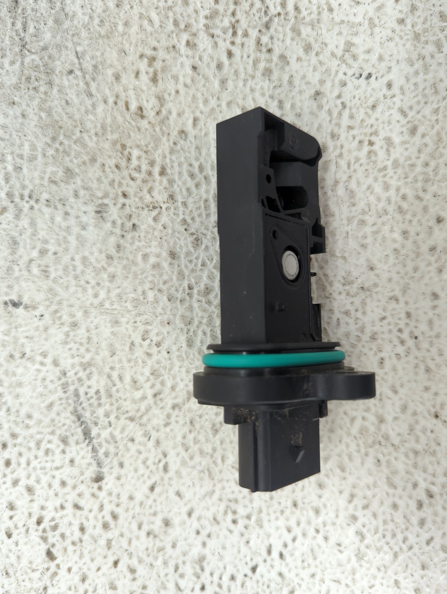 2016-2019 Buick Encore Mass Air Flow Meter Maf 1487813 - Oemusedautoparts1.com
