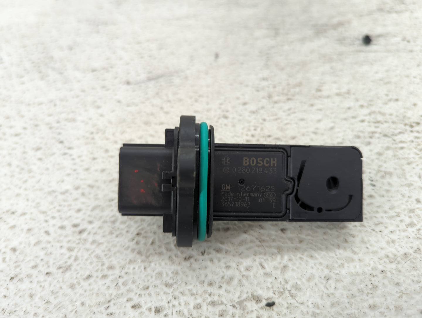 2016-2019 Buick Encore Mass Air Flow Meter Maf 1487813 - Oemusedautoparts1.com
