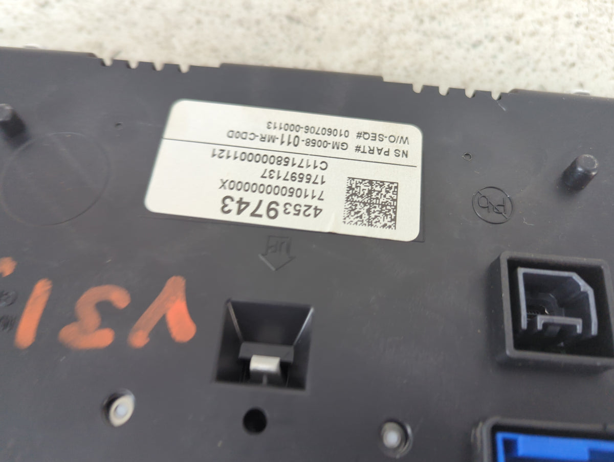 2017 Buick Encore Instrument Cluster Speedometer Gauges P/N:42539743 GM-0068-011-MR-CDOD, 176897137 Miles: Fits OEM Used Aut
