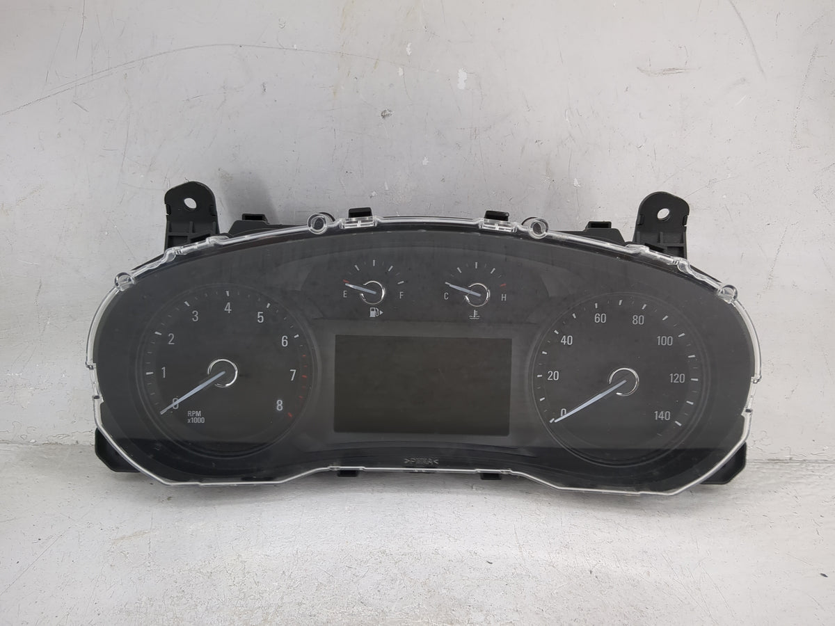 2017-2018 Buick Encore Instrument Cluster Speedometer Gauges P/N:42539743 7110500000000X, 175597137 Miles:135K Fits Fits 201