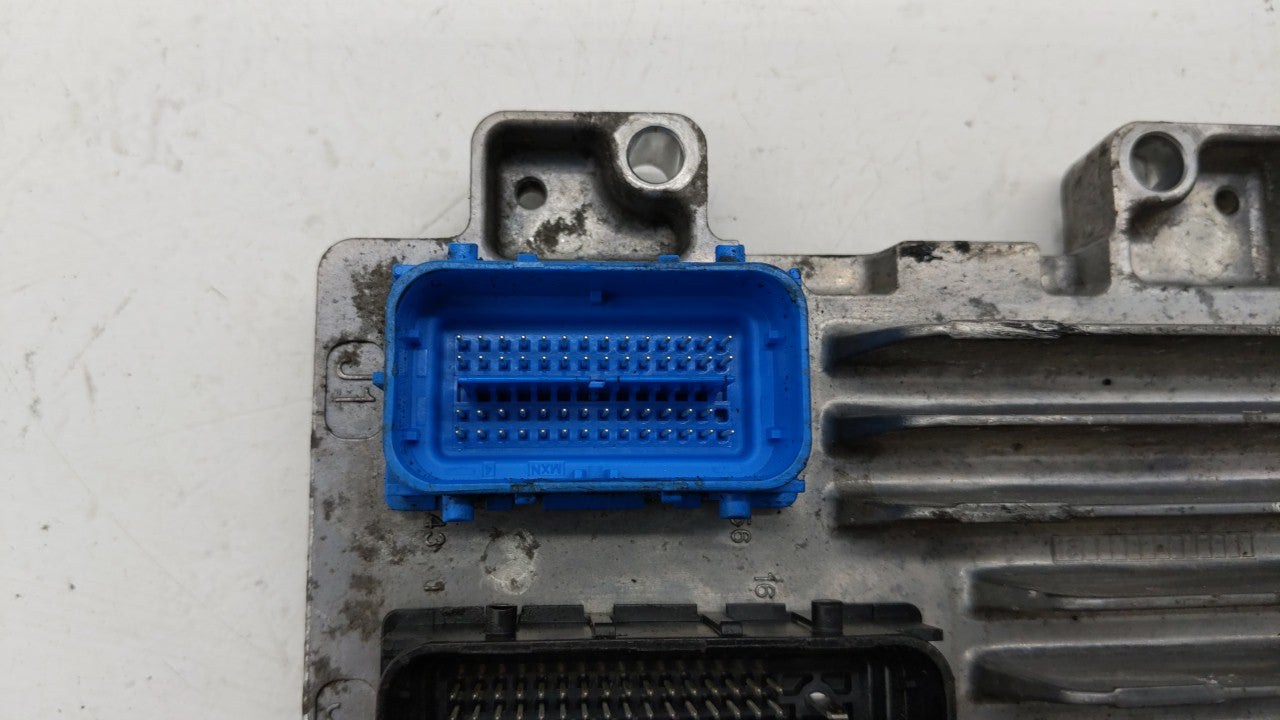 2017-2019 Buick Encore PCM Engine Control Computer ECU ECM PCU OEM P/N:12668986 12679097, 12670309 Fits Fits 2017 2018 2019 