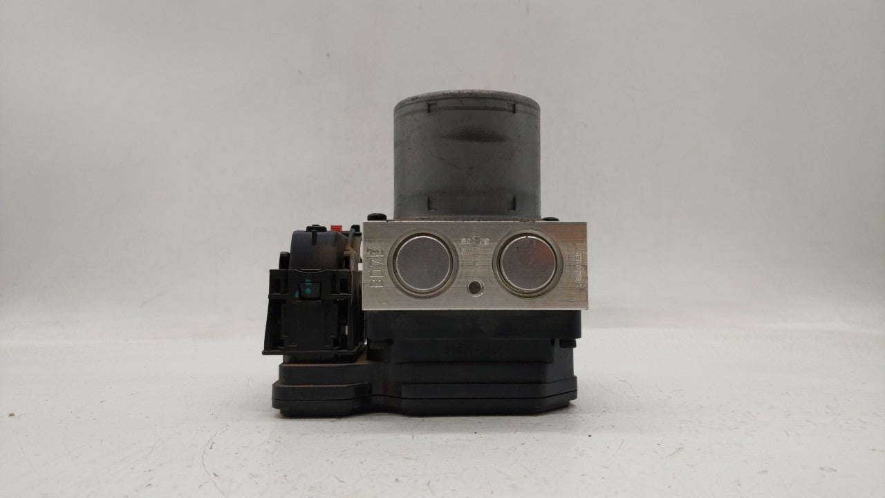 2017-2019 Buick Encore ABS Pump Control Module Replacement P/N:42643519 42520669, 42563014 Fits Fits 2017 2018 2019 OEM Used