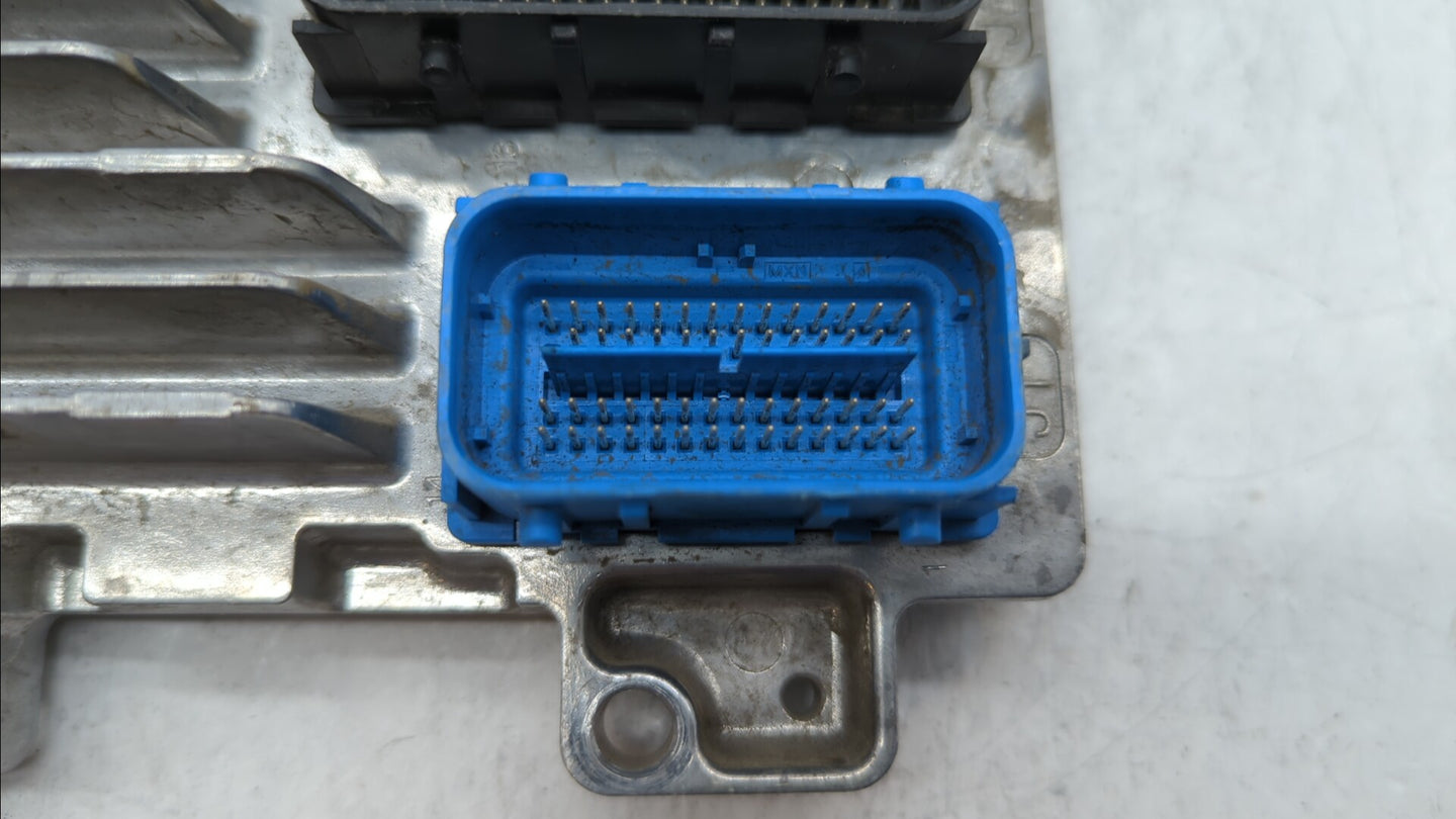 2017-2019 Buick Encore PCM Engine Control Computer ECU ECM PCU OEM P/N:12685936 12668986, 12695536 Fits Fits 2017 2018 2019 