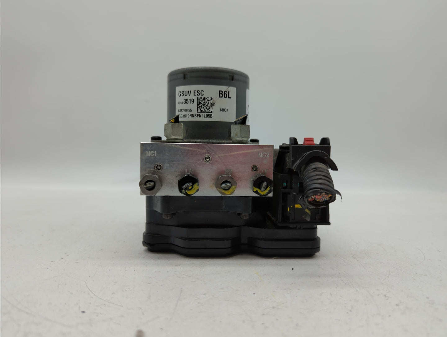 2017-2019 Buick Encore ABS Pump Control Module Replacement P/N:42643519 42520669, 42563014 Fits Fits 2017 2018 2019 OEM Used