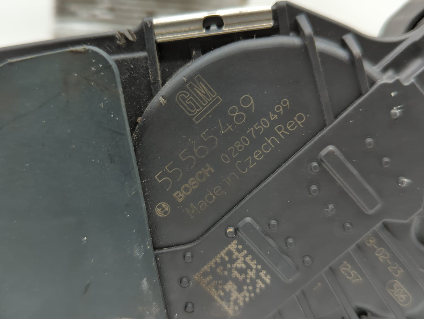 2013-2019 Buick Encore Throttle Body P/N:12644239AA 55565489, 55581662 Fits Fits 2011 2012 2013 2014 2015 2016 2017 2018 201