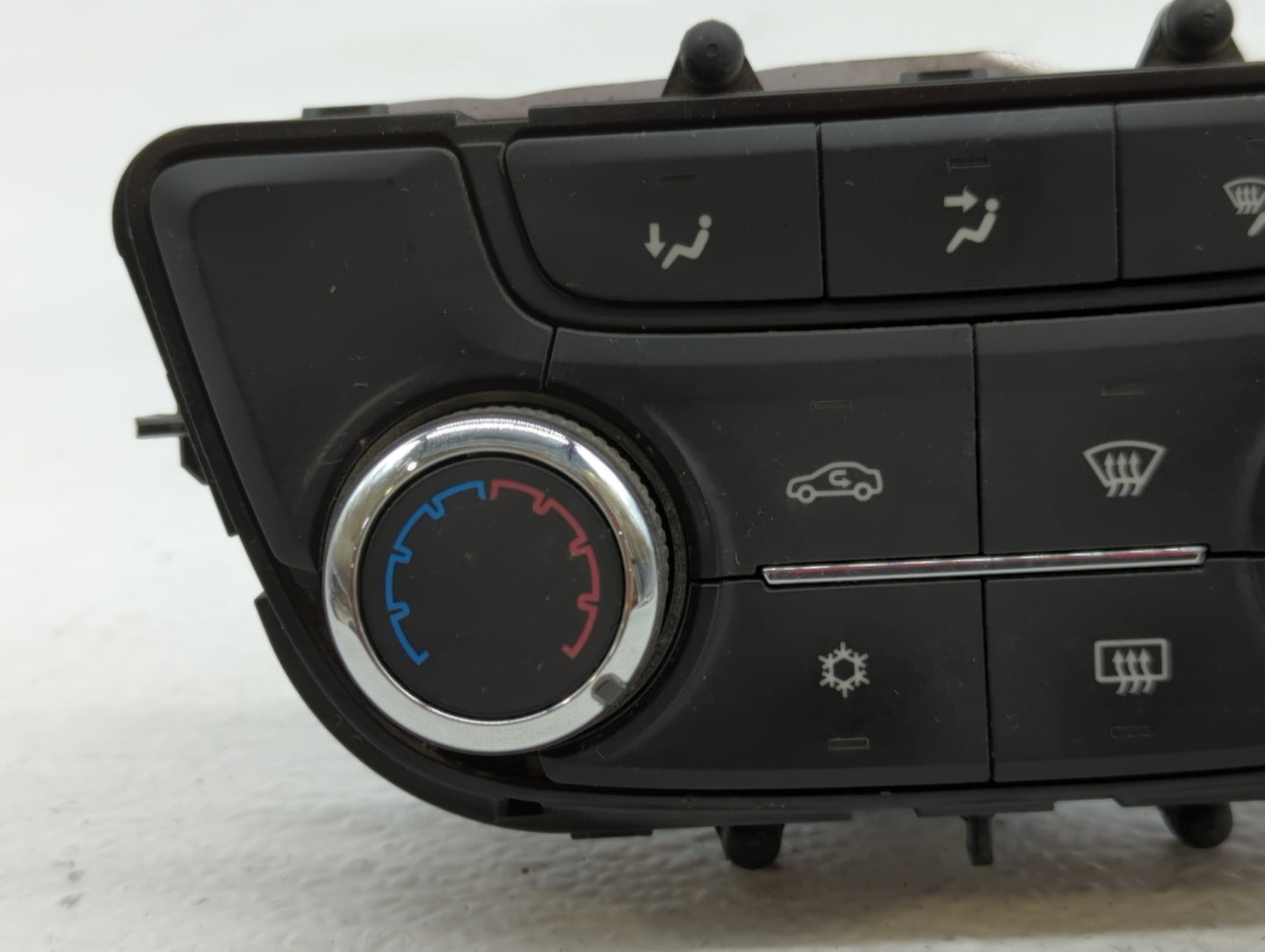 2017-2021 Buick Encore Climate Control Module Temperature AC/Heater Replacement P/N:39081581 39081561 Fits OEM Used Auto Par
