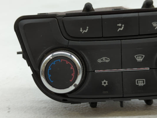 2017-2021 Buick Encore Climate Control Module Temperature AC/Heater Replacement P/N:39081581 39081561 Fits OEM Used Auto Parts