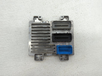 compare product 2017-2019 Buick Encore PCM Engine Control Computer ECU ECM PCU OEM P/N:12679097 12685776, 12668986 Fits Fits 2017 2018 2019 OEM Used Auto Parts