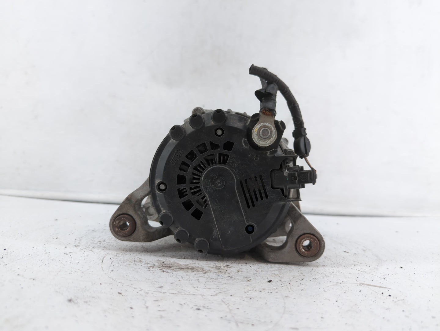 2013-2019 Buick Encore Alternator Replacement Generator Charging Assembly Engine OEM P/N:13577154 13597226 Fits OEM Used Aut