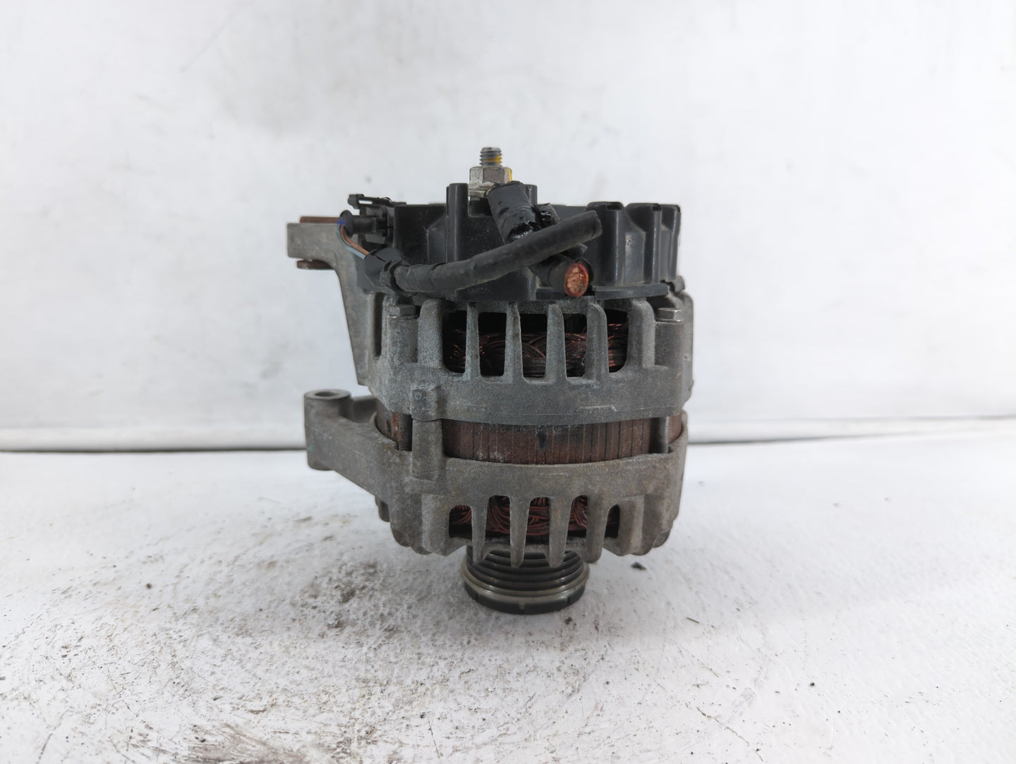 2013-2019 Buick Encore Alternator Replacement Generator Charging Assembly Engine OEM P/N:13577154 13597226 Fits OEM Used Aut