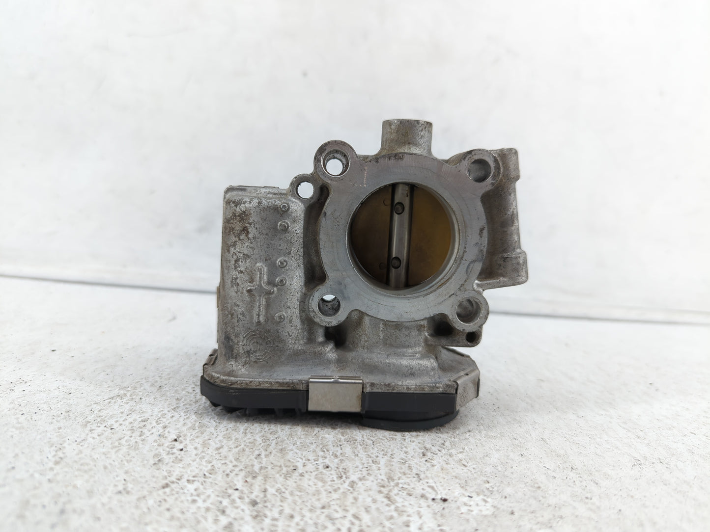2013-2019 Buick Encore Throttle Body P/N:55581662 55565489 Fits Fits 2011 2012 2013 2014 2015 2016 2017 2018 2019 OEM Used A