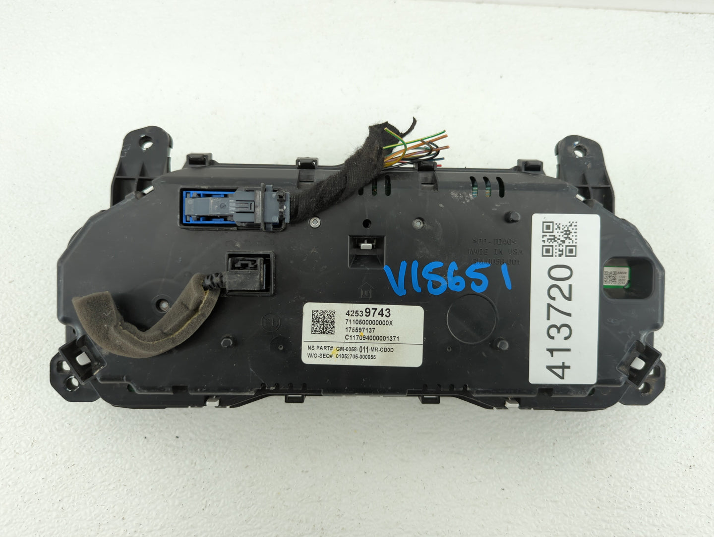 2017 Buick Encore Instrument Cluster Speedometer Gauges P/N:42539743 Fits OEM Used Auto Parts - Oemusedautoparts1.com