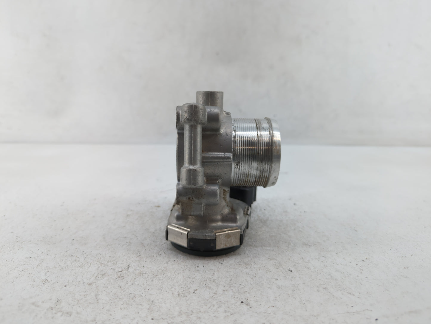 2013-2021 Buick Encore Throttle Body P/N:55581662 55565489 Fits Fits 2011 2012 2013 2014 2015 2016 2017 2018 2019 2020 2021 