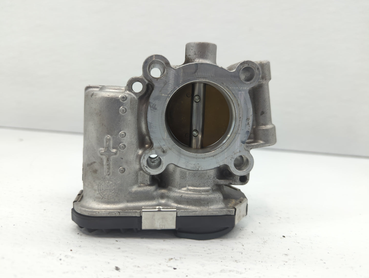 2013-2021 Buick Encore Throttle Body P/N:55581662 55565489 Fits Fits 2011 2012 2013 2014 2015 2016 2017 2018 2019 2020 2021 