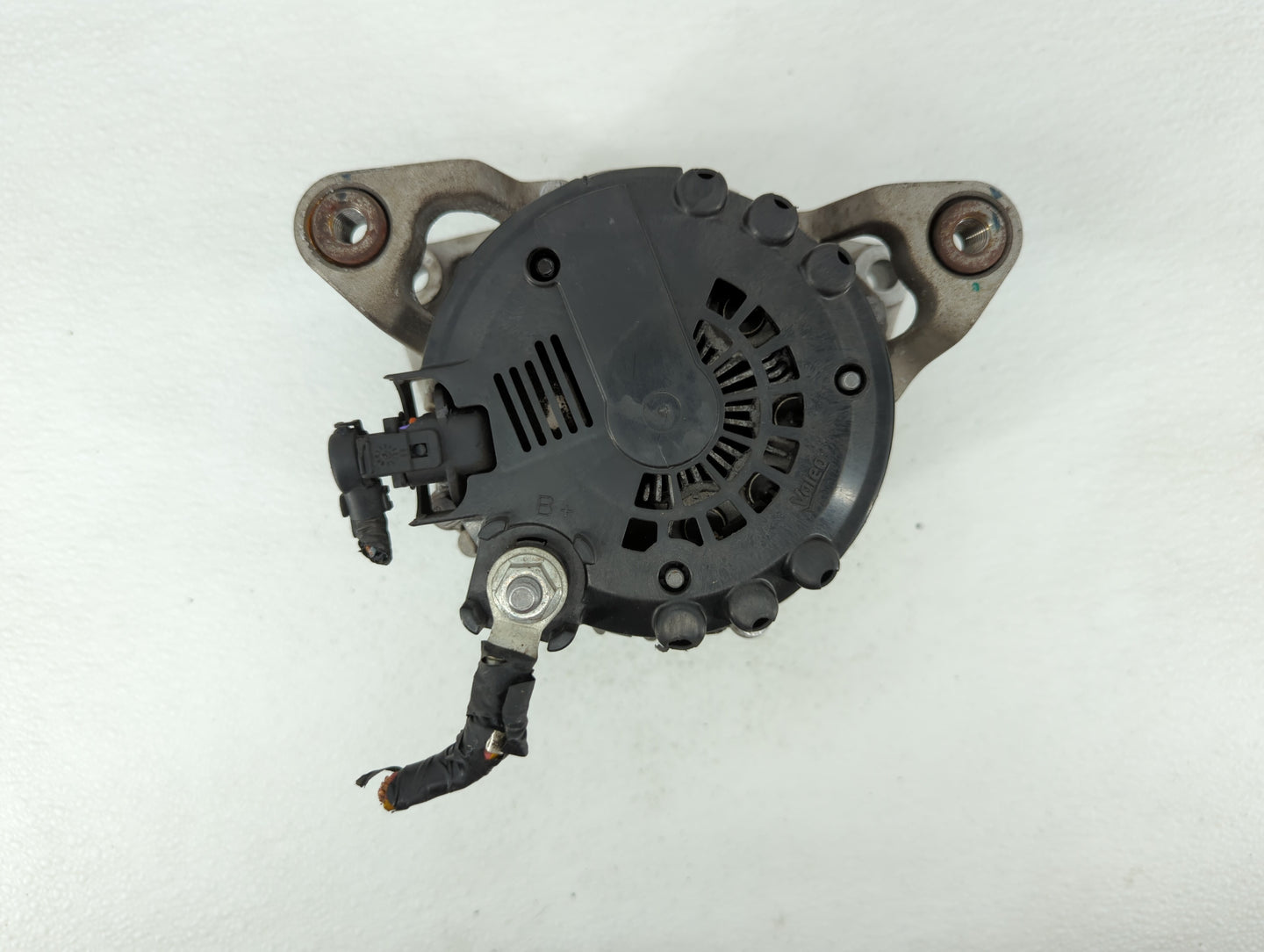 2013-2021 Buick Encore Alternator Replacement Generator Charging Assembly Engine OEM P/N:13597226 13577154 Fits OEM Used Aut
