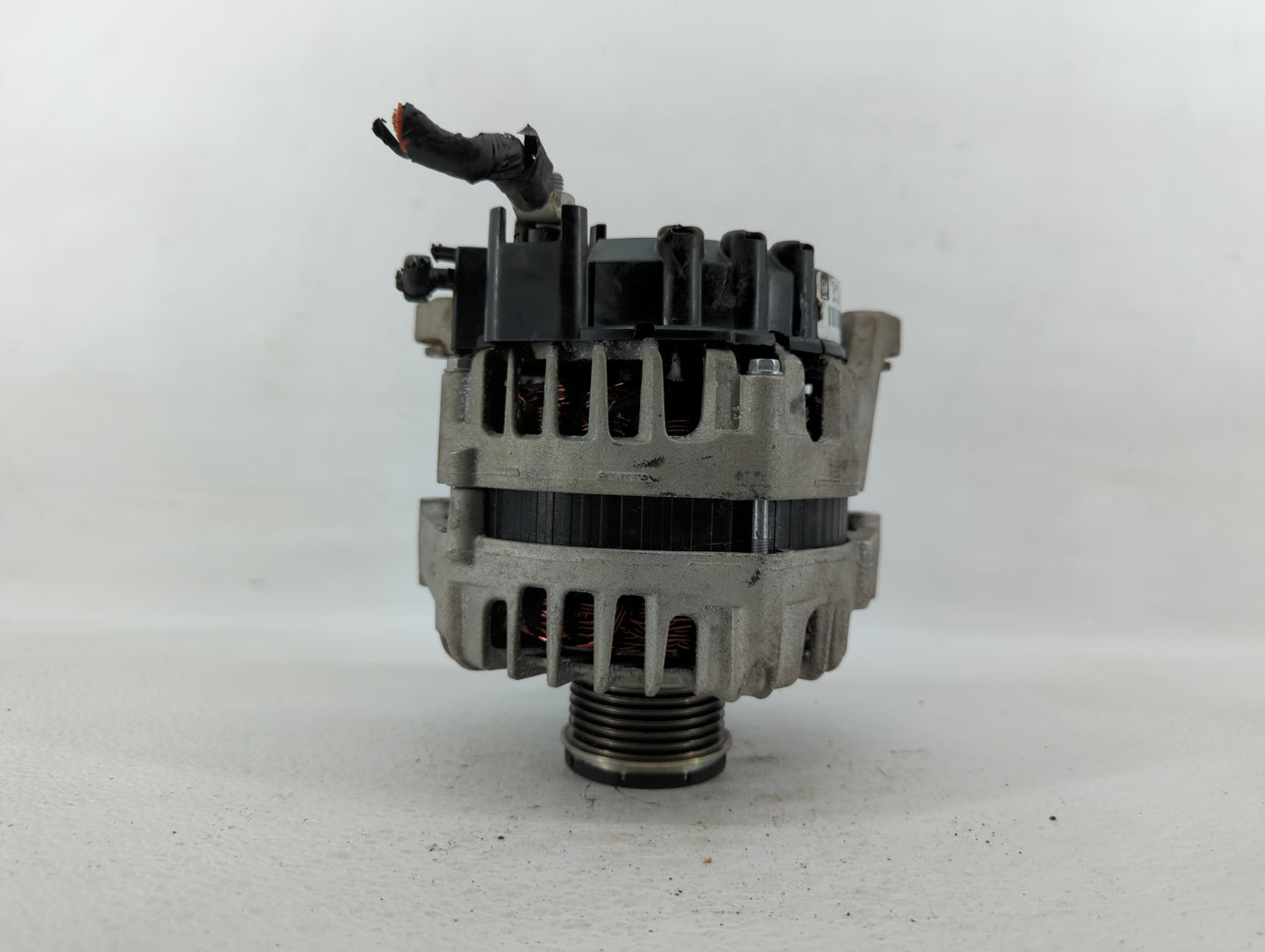 2013-2021 Buick Encore Alternator Replacement Generator Charging Assembly Engine OEM P/N:13597226 13577154 Fits OEM Used Aut