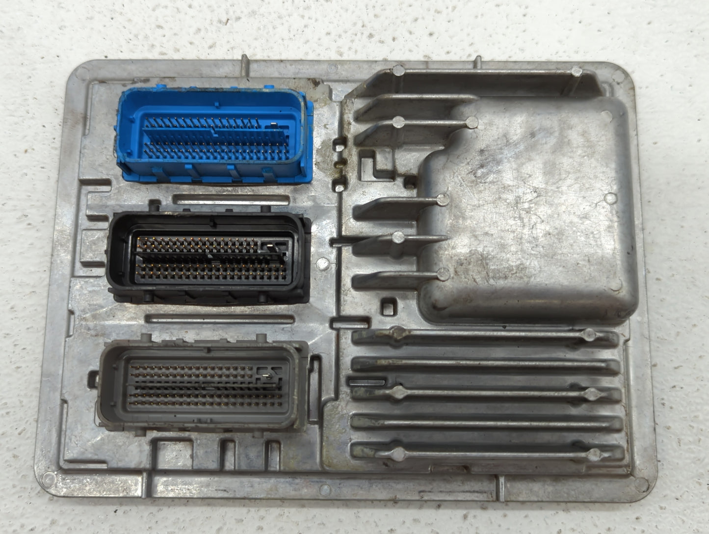 2017-2021 Buick Encore PCM Engine Control Computer ECU ECM PCU OEM P/N:12695536 12668986 Fits Fits 2017 2018 2019 2020 2021 