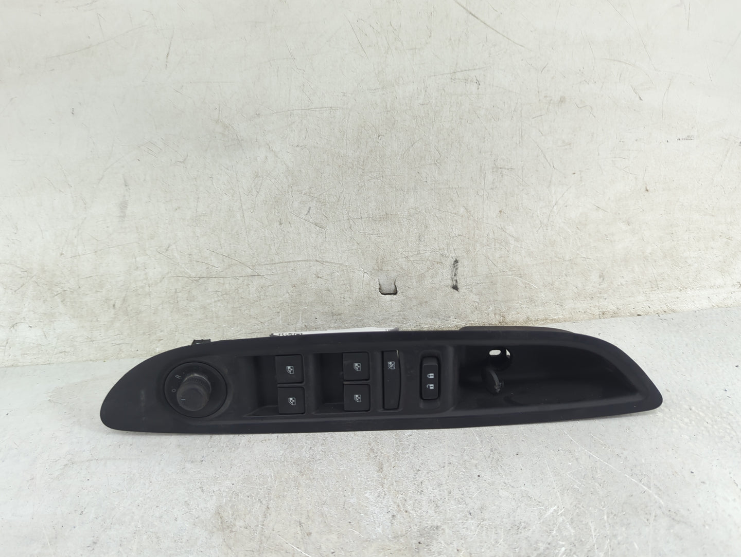 2017-2020 Buick Encore Master Power Window Switch Replacement Driver Side Left P/N:95025518-600R Fits Fits 2017 2018 2019 20