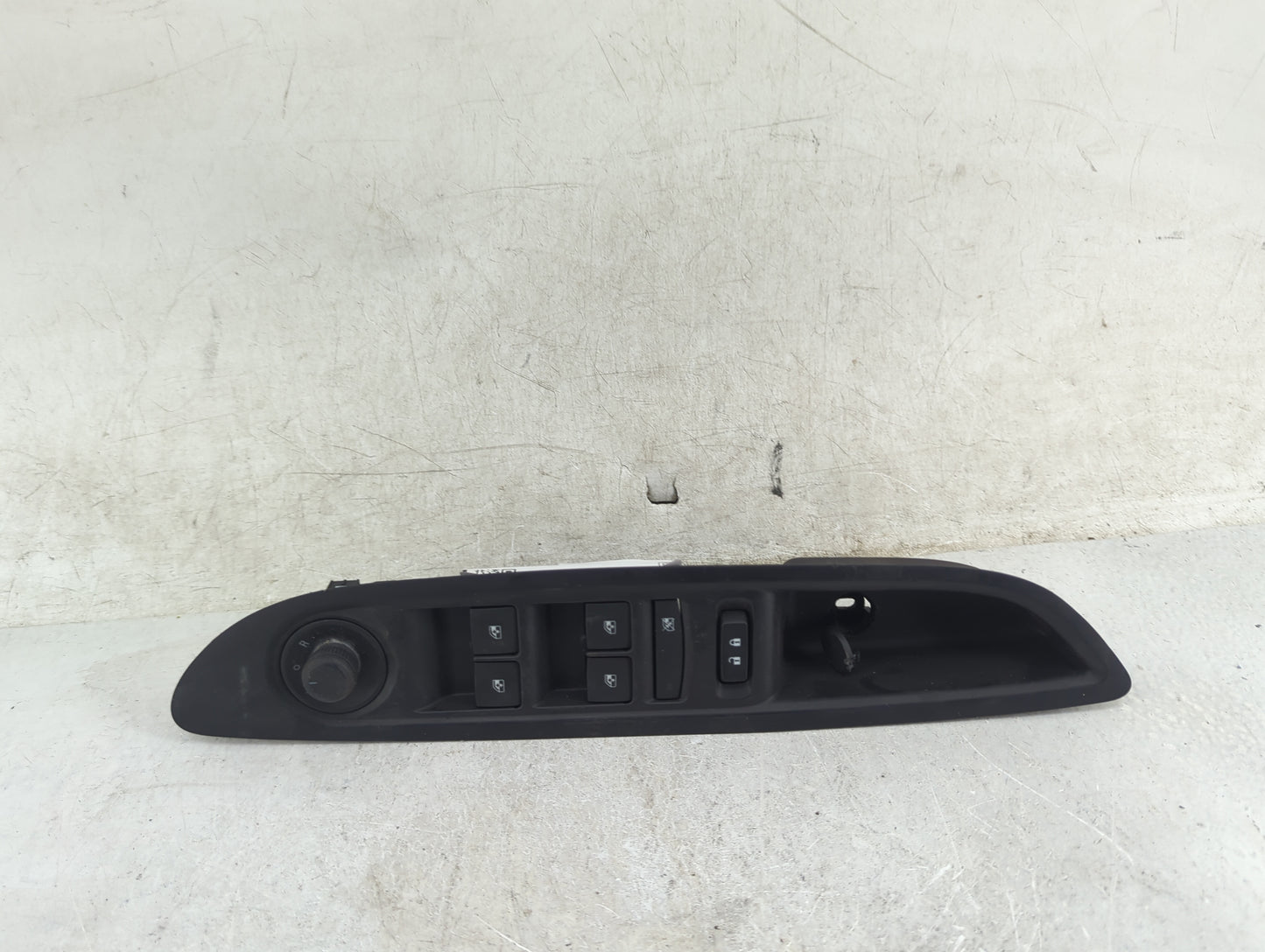 2017-2020 Buick Encore Master Power Window Switch Replacement Driver Side Left P/N:95025518-600R Fits Fits 2017 2018 2019 20