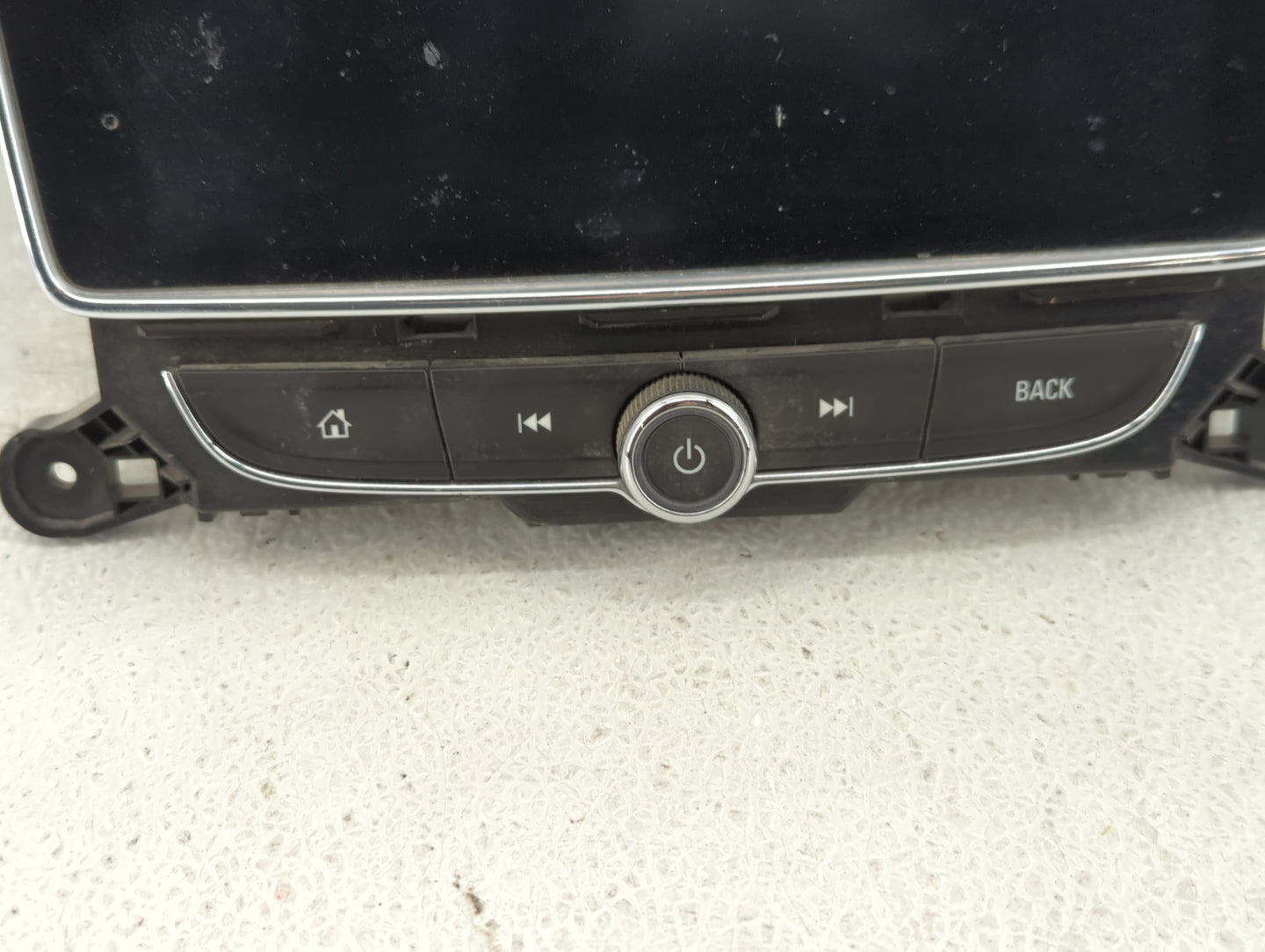 2017-2021 Buick Encore Radio Control Panel - Oemusedautoparts1.com