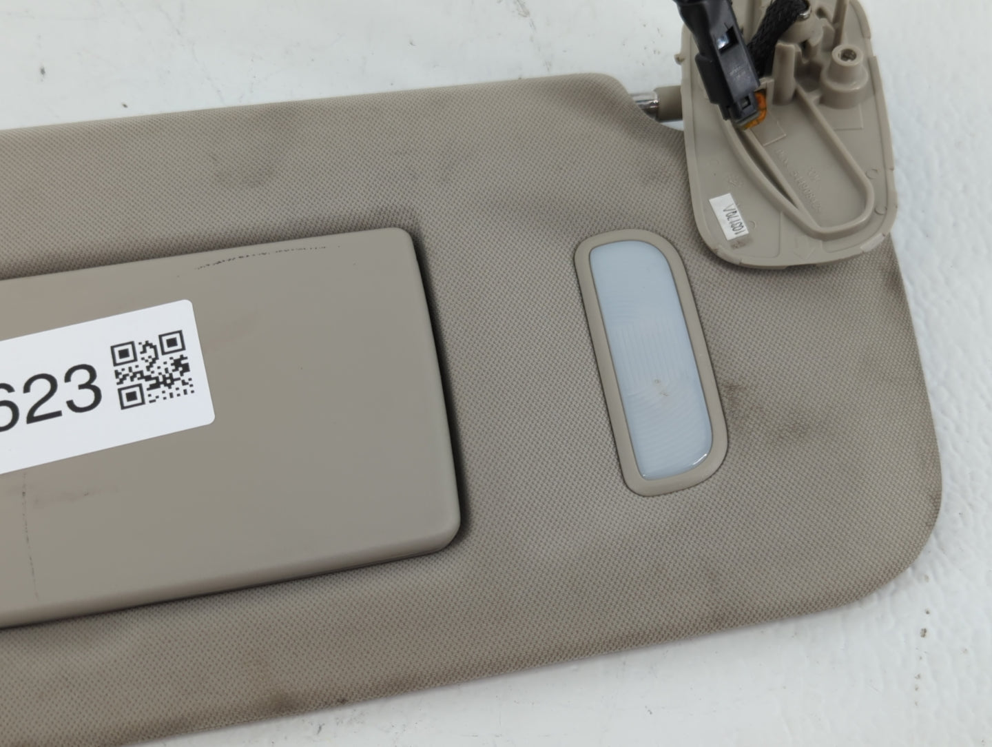 2013-2021 Buick Encore Sun Visor Shade Replacement Driver Left Mirror Fits Fits 2013 2014 2015 2016 2017 2018 2019 2020 2021