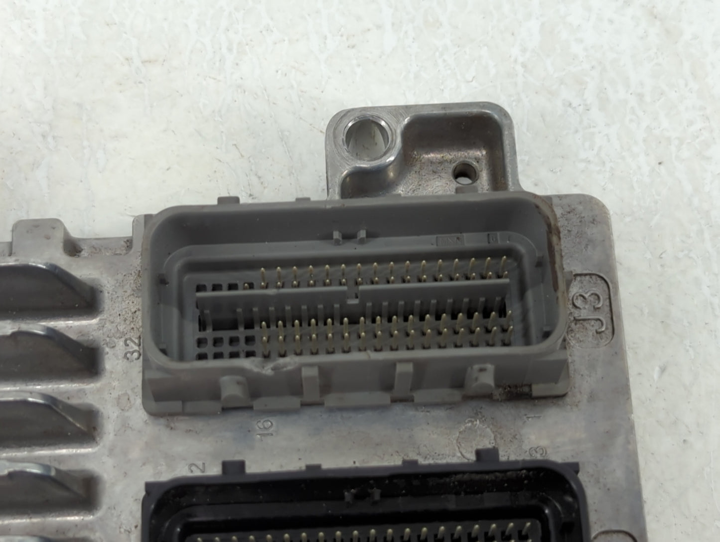 2017-2021 Buick Encore PCM Engine Control Computer ECU ECM PCU OEM P/N:12685776 Fits Fits 2017 2018 2019 2020 2021 OEM Used 