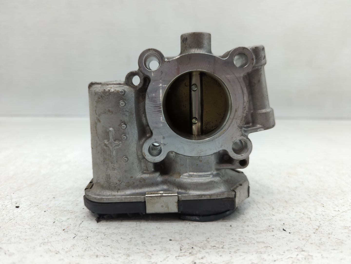 2013-2021 Buick Encore Throttle Body P/N:55 565 489 Fits Fits 2011 2012 2013 2014 2015 2016 2017 2018 2019 2020 2021 OEM Use