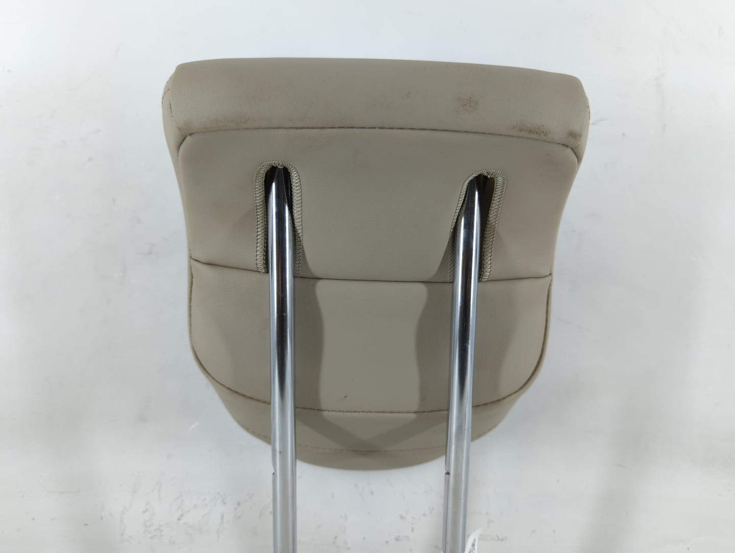 2015-2016 Buick Encore Headrest Head Rest Front Driver Passenger Seat Fits Fits 2015 2016 OEM Used Auto Parts - Oemusedautop