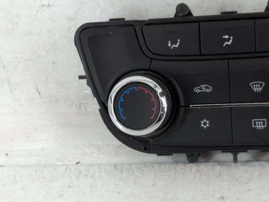 2017-2021 Buick Encore Climate Control Module Temperature AC/Heater Replacement P/N:39081561 Fits Fits 2017 2018 2019 2020 2021 OEM Used Auto Parts
