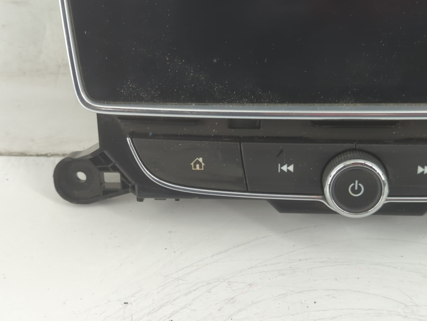 2017-2021 Buick Encore Am Fm Cd Player Radio Receiver - Oemusedautoparts1.com