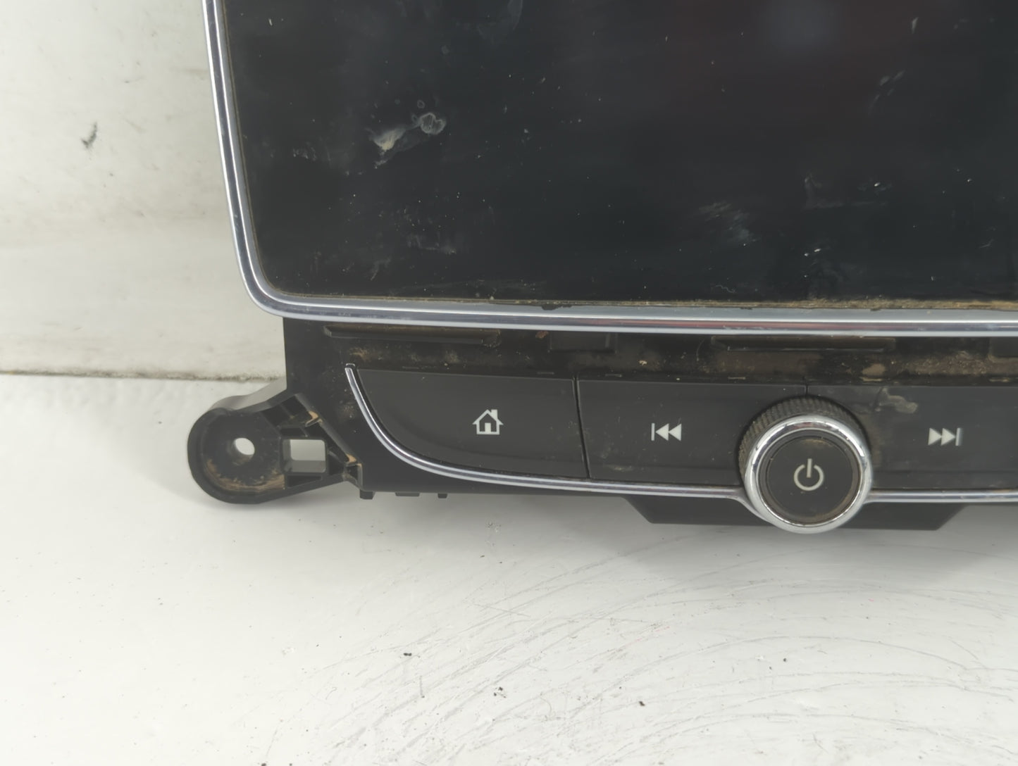 2017-2021 Buick Encore Am Fm Cd Player Radio Receiver - Oemusedautoparts1.com