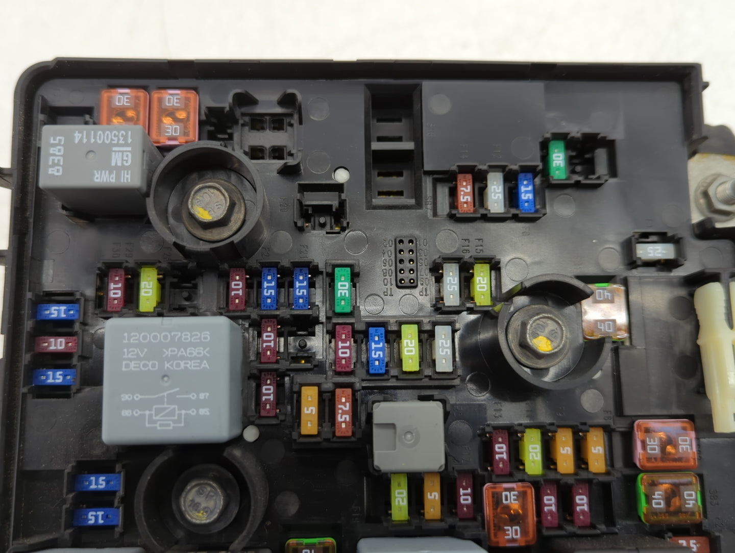 2018-2020 Buick Encore Fusebox Fuse Box Panel Relay Module P/N:42588098 Fits Fits 2018 2019 2020 OEM Used Auto Parts - Oemus