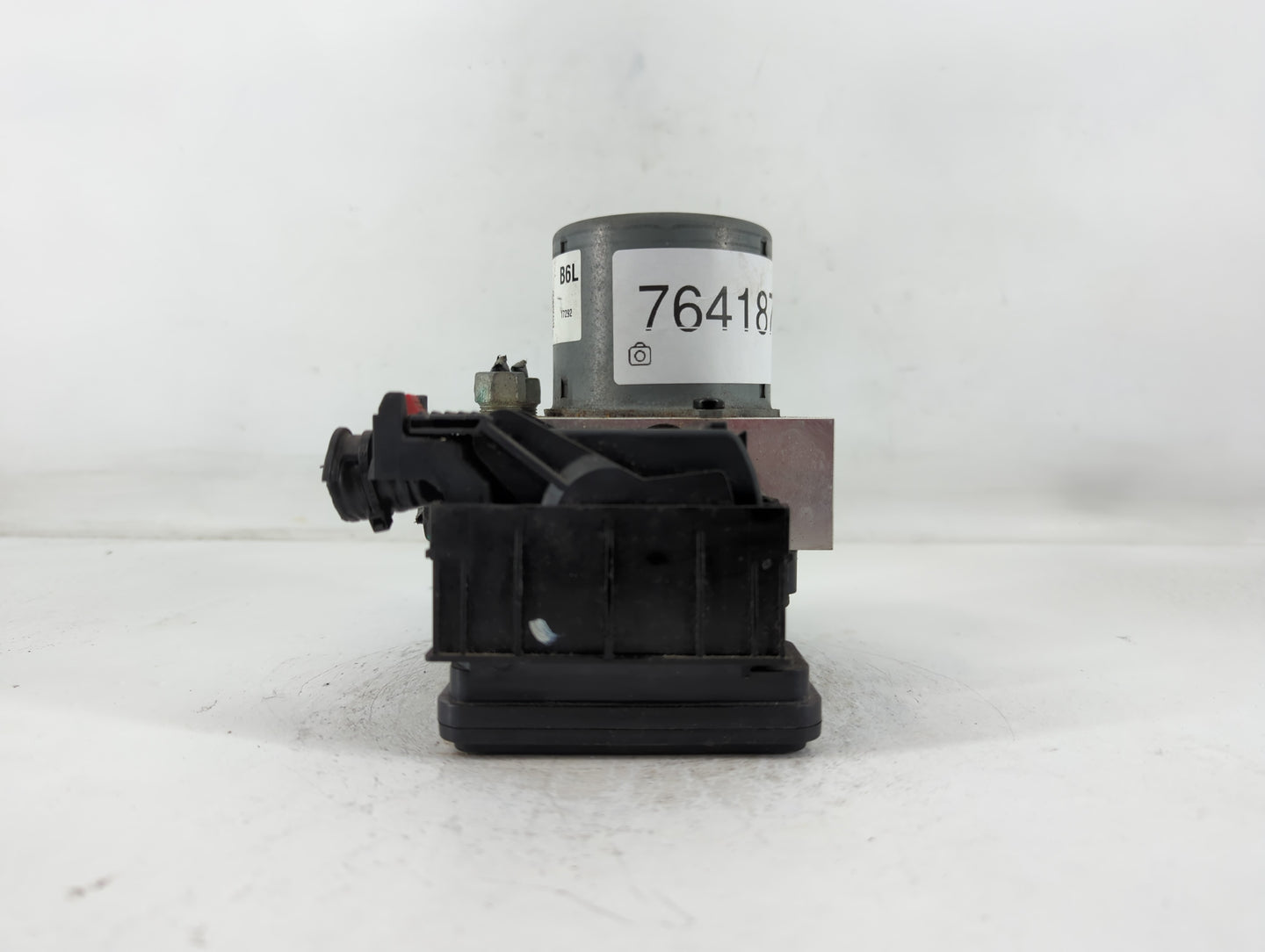 2017-2021 Buick Encore ABS Pump Control Module Replacement P/N:42643519 Fits Fits 2017 2018 2019 2020 2021 OEM Used Auto Par