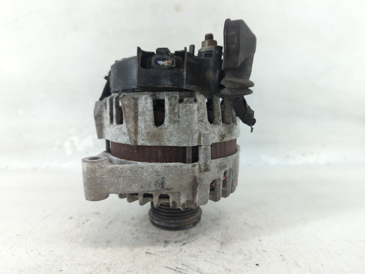 2013-2021 Buick Encore Alternator Replacement Generator Charging Assembly Engine OEM P/N:13597226 Fits OEM Used Auto Parts -