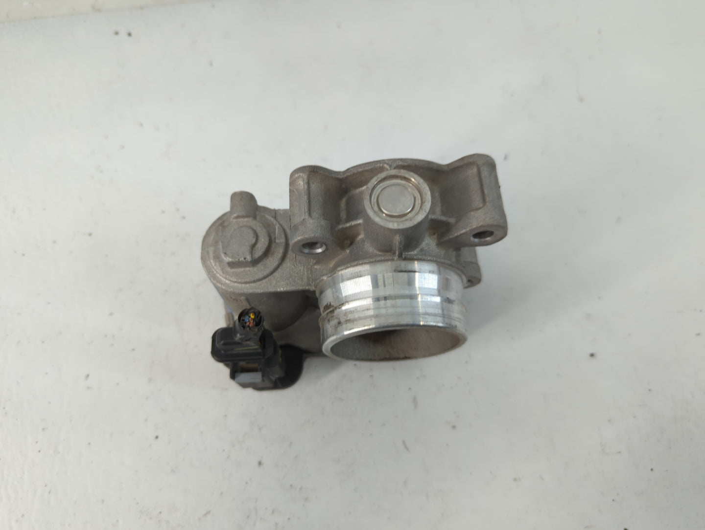 2016-2021 Buick Encore Throttle Body P/N:12671379AA Fits Fits 2016 2017 2018 2019 2020 2021 2022 OEM Used Auto Parts - Oemus