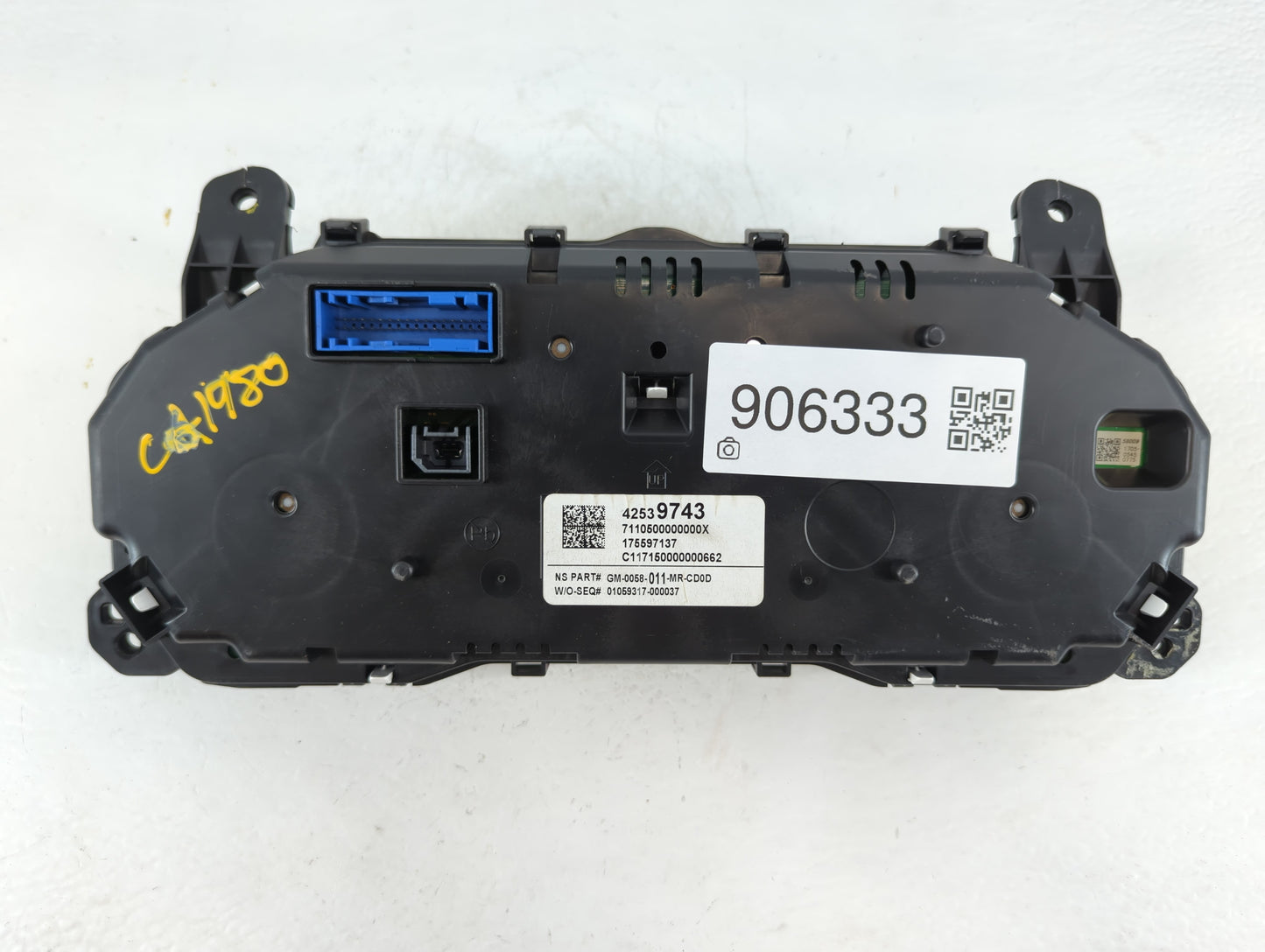 2017-2018 Buick Encore Instrument Cluster Speedometer Gauges P/N:42539743 Fits Fits 2017 2018 OEM Used Auto Parts - Oemuseda