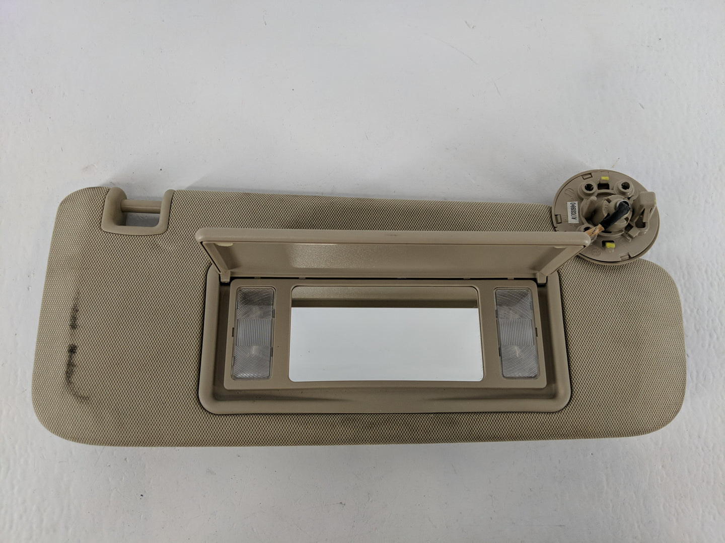 2016-2020 Buick Envision Sun Visor Shade Replacement Passenger Right Mirror Fits Fits 2016 2017 2018 2019 2020 OEM Used Auto