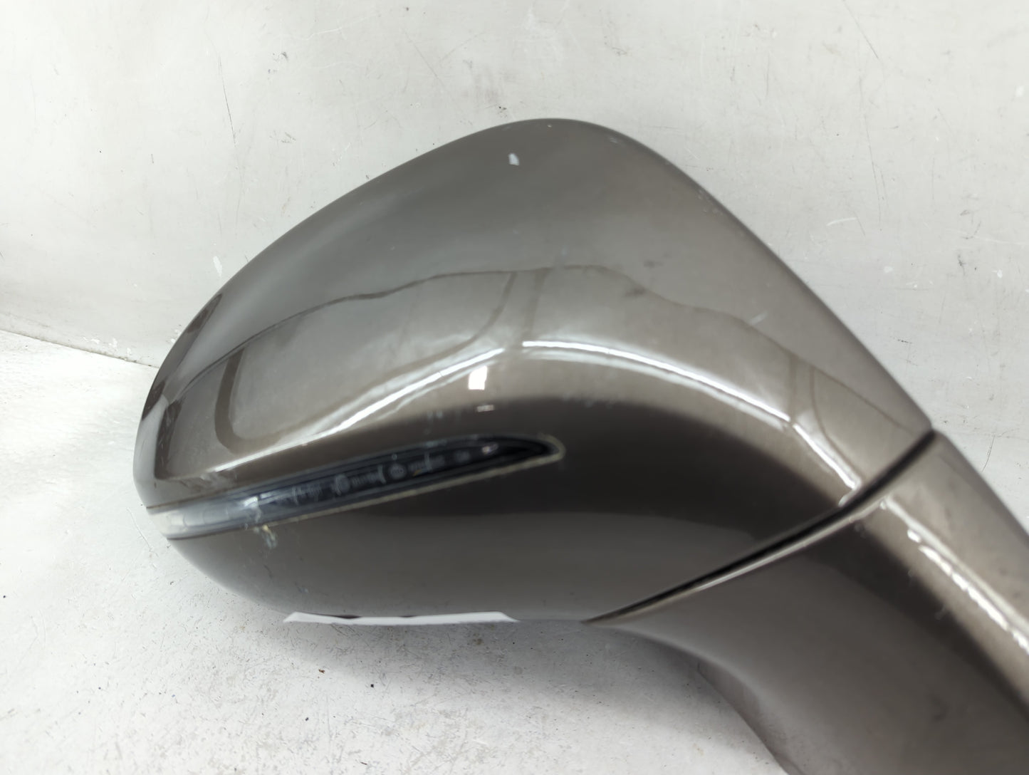 2017-2020 Buick Envision Driver Side View Mirror - Left Door Mirror OEM Used - Oemusedautoparts1.com