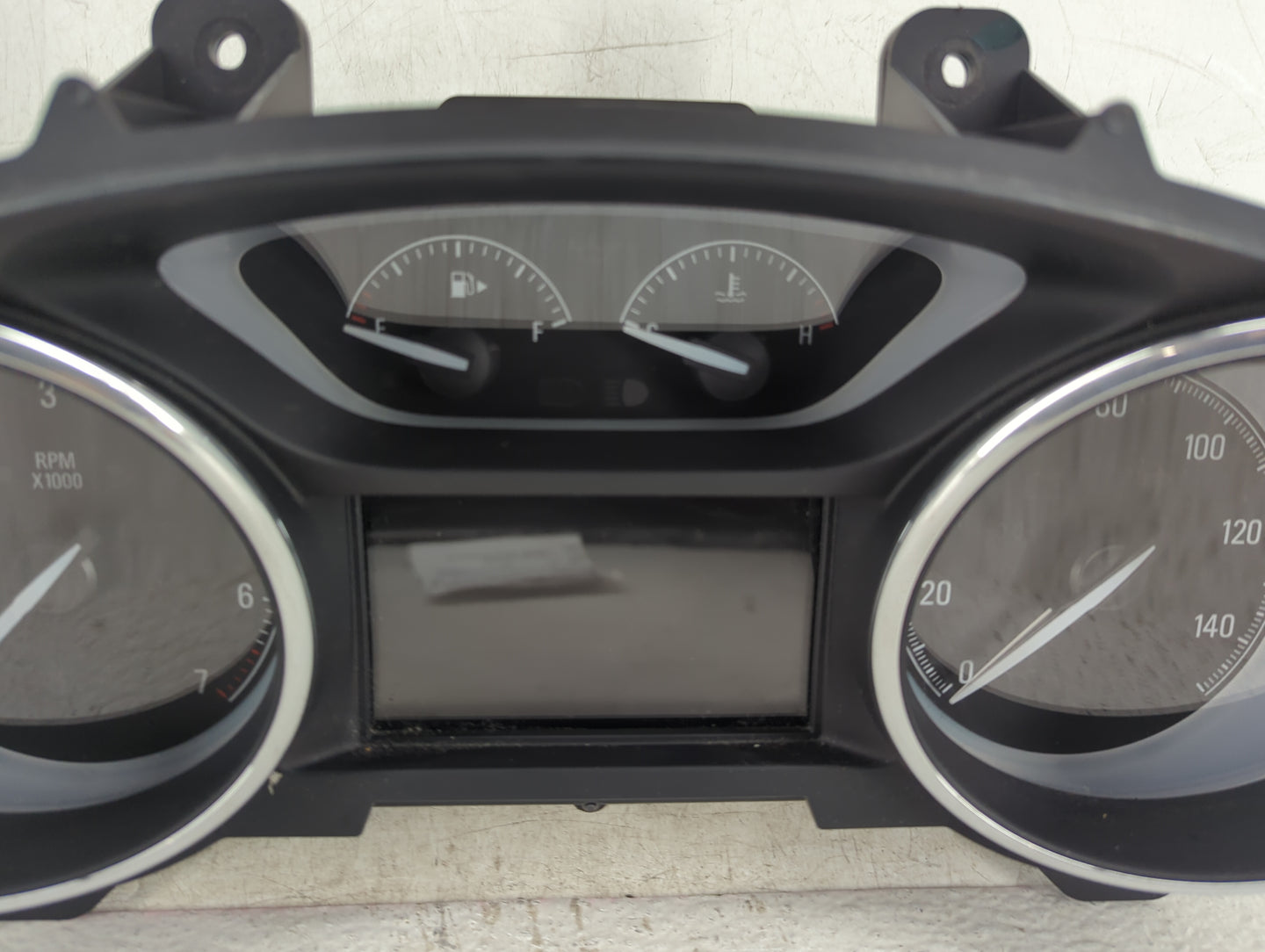2017-2018 Buick Envision Instrument Cluster Speedometer Gauges P/N:84245968 GM0039102, FA173050HB1K3126 Fits Fits 2017 2018 
